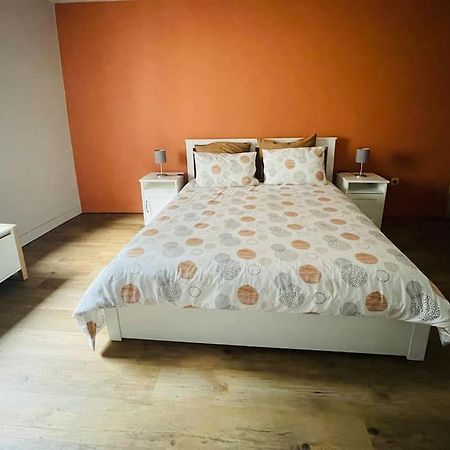 Appartement Cosy Au Centre De Beauraing Eksteriør bilde