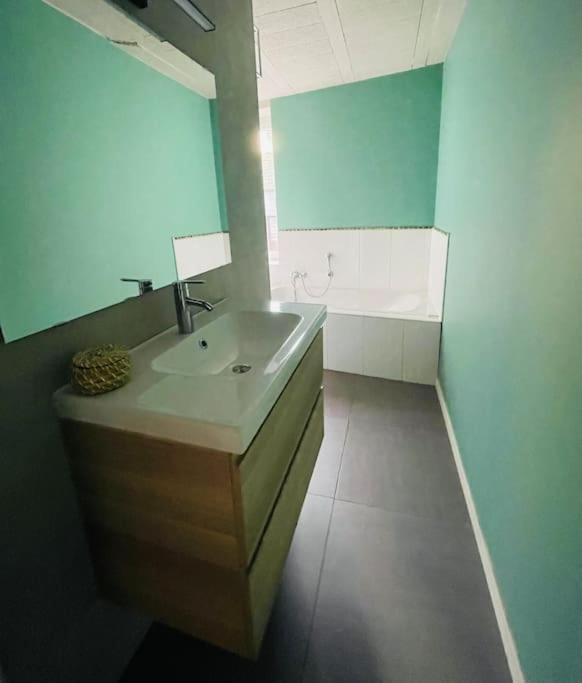 Appartement Cosy Au Centre De Beauraing Eksteriør bilde