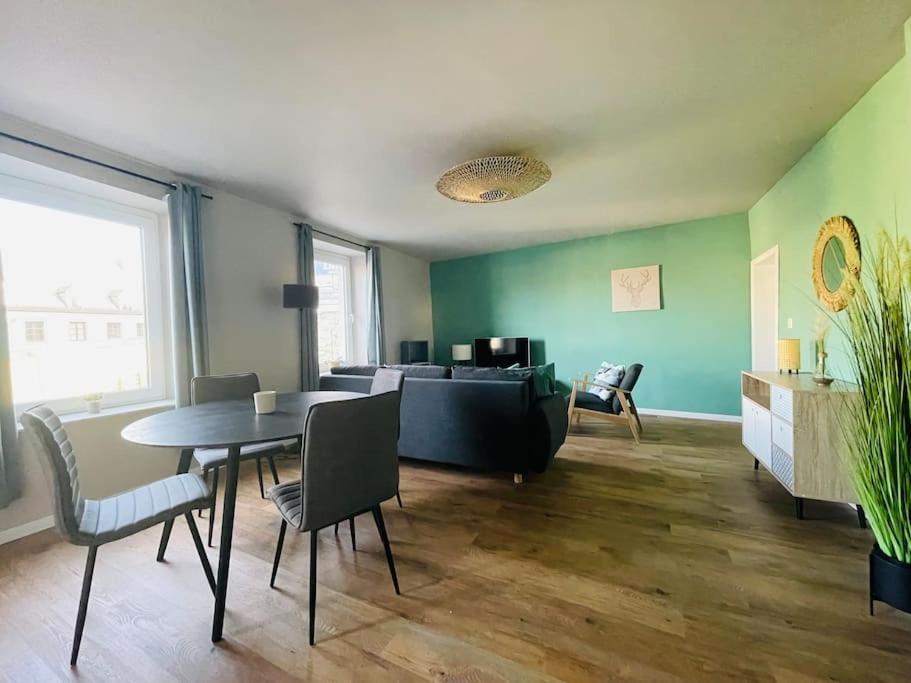 Appartement Cosy Au Centre De Beauraing Eksteriør bilde
